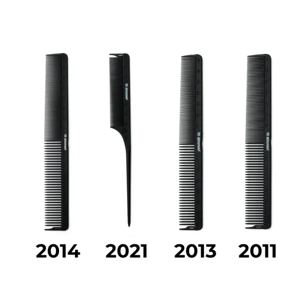 Carbon infused češalj